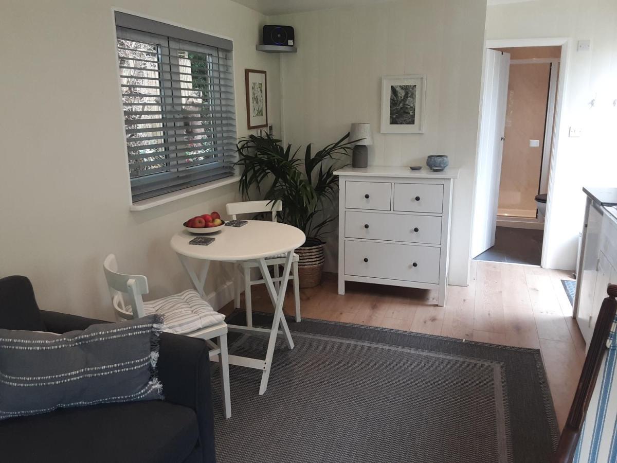 Tranquil Wood Cabin Set In A Beautiful Orchard Villa Penzance Exteriör bild